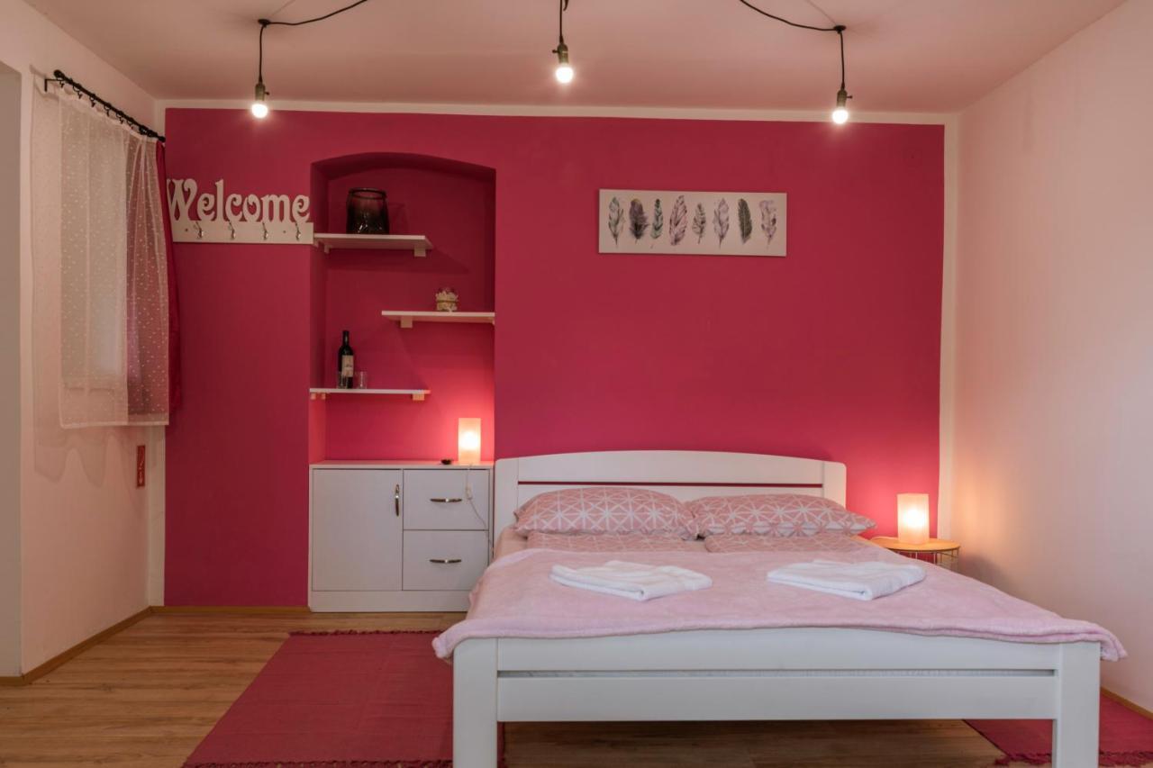 Julia Apartman Pacir Zewnętrze zdjęcie